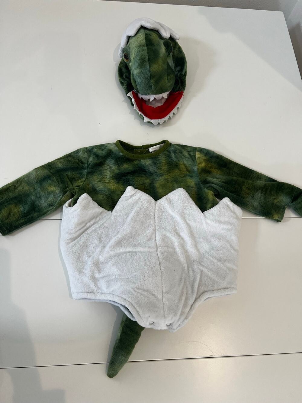 Pottery Barn 6-12 Months Halloween Costume T-Rex Dino Dinosaur outfit
